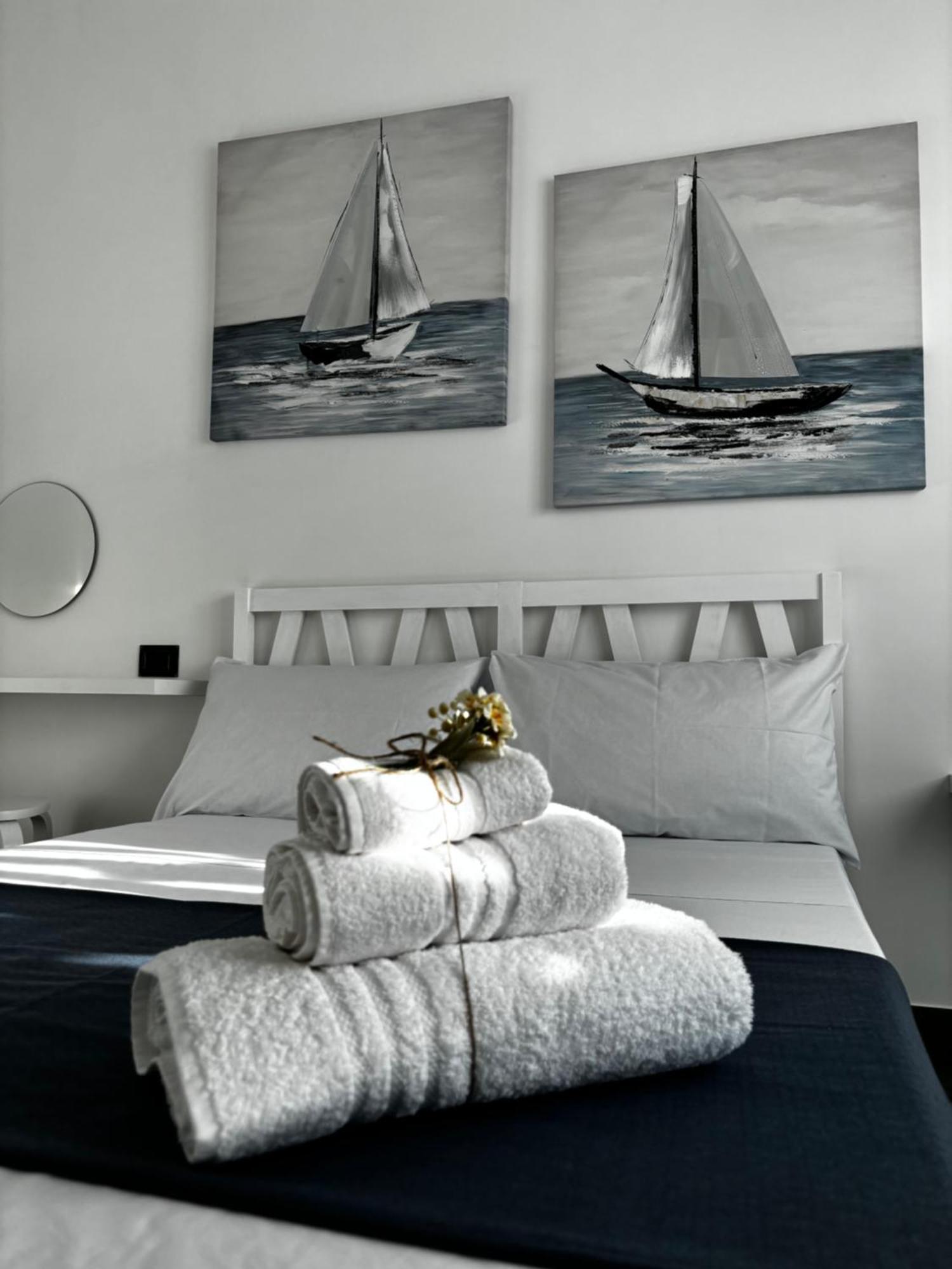 Louis Helen Apartment Napoli Dış mekan fotoğraf