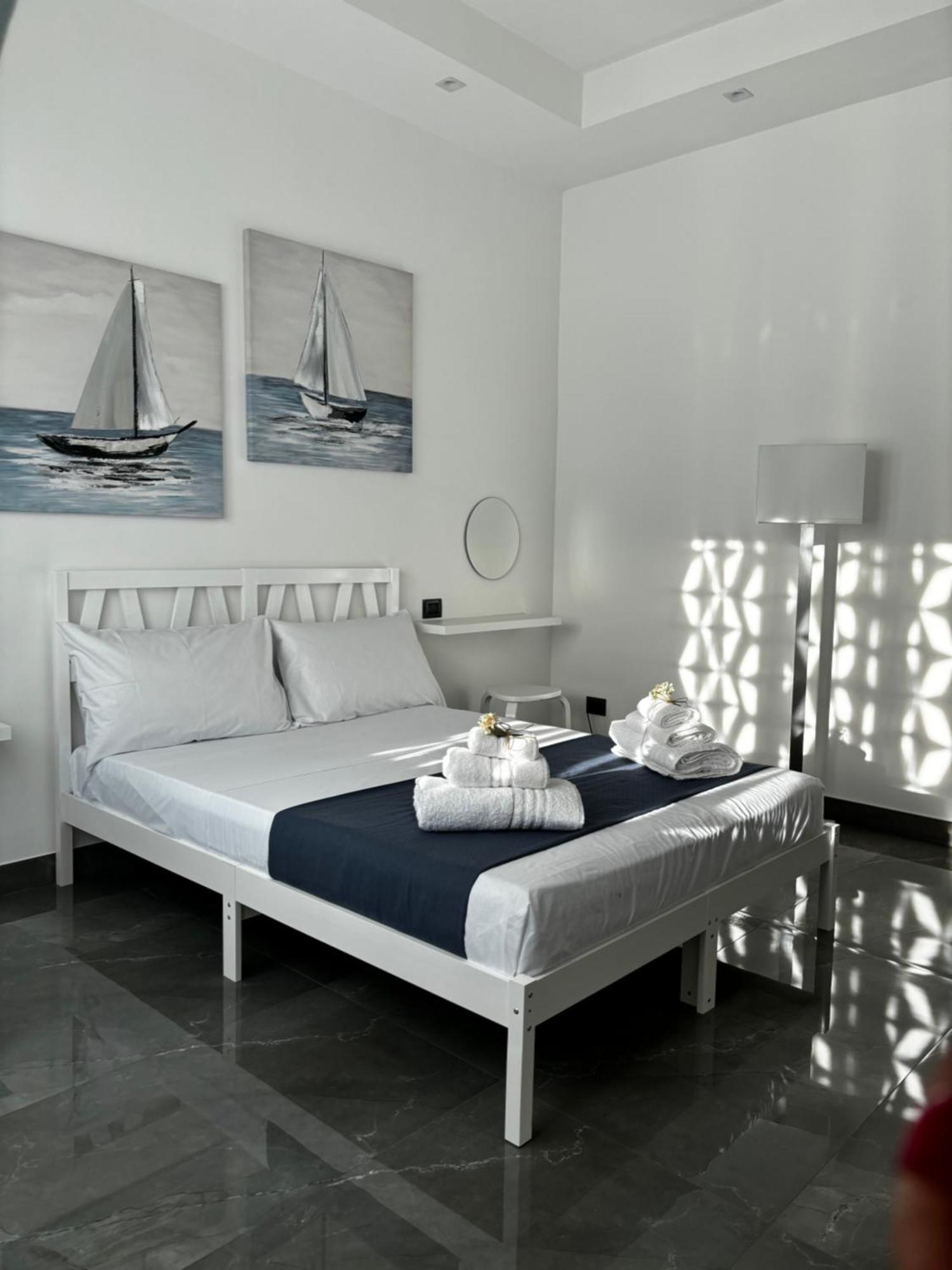 Louis Helen Apartment Napoli Dış mekan fotoğraf