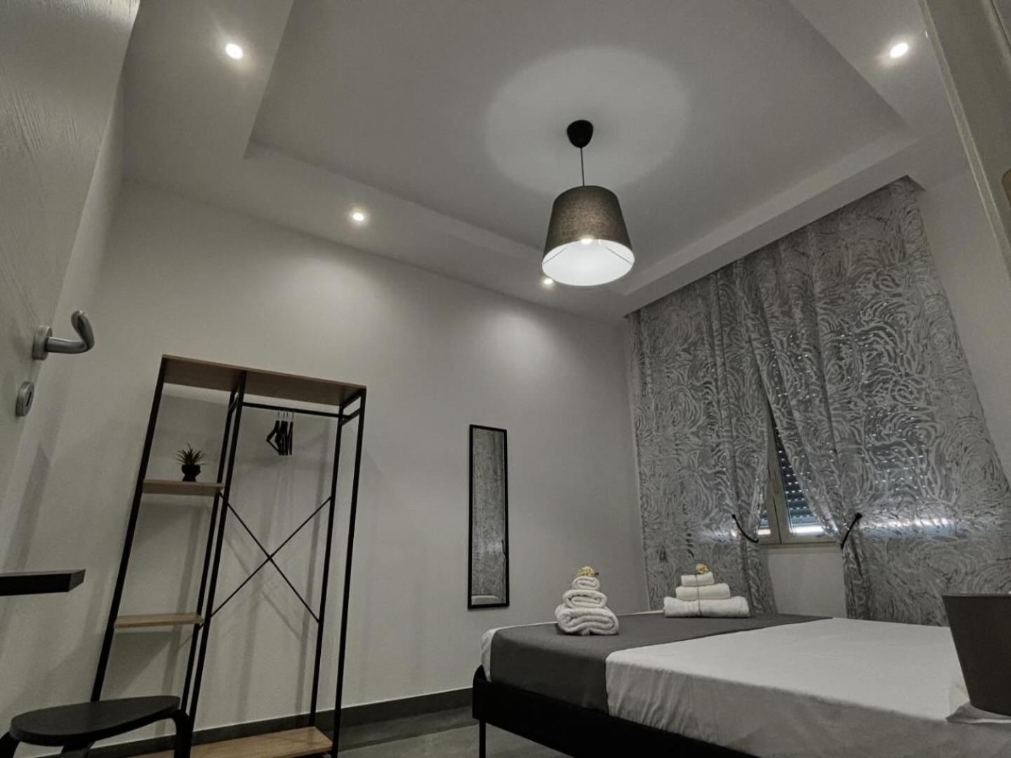 Louis Helen Apartment Napoli Dış mekan fotoğraf