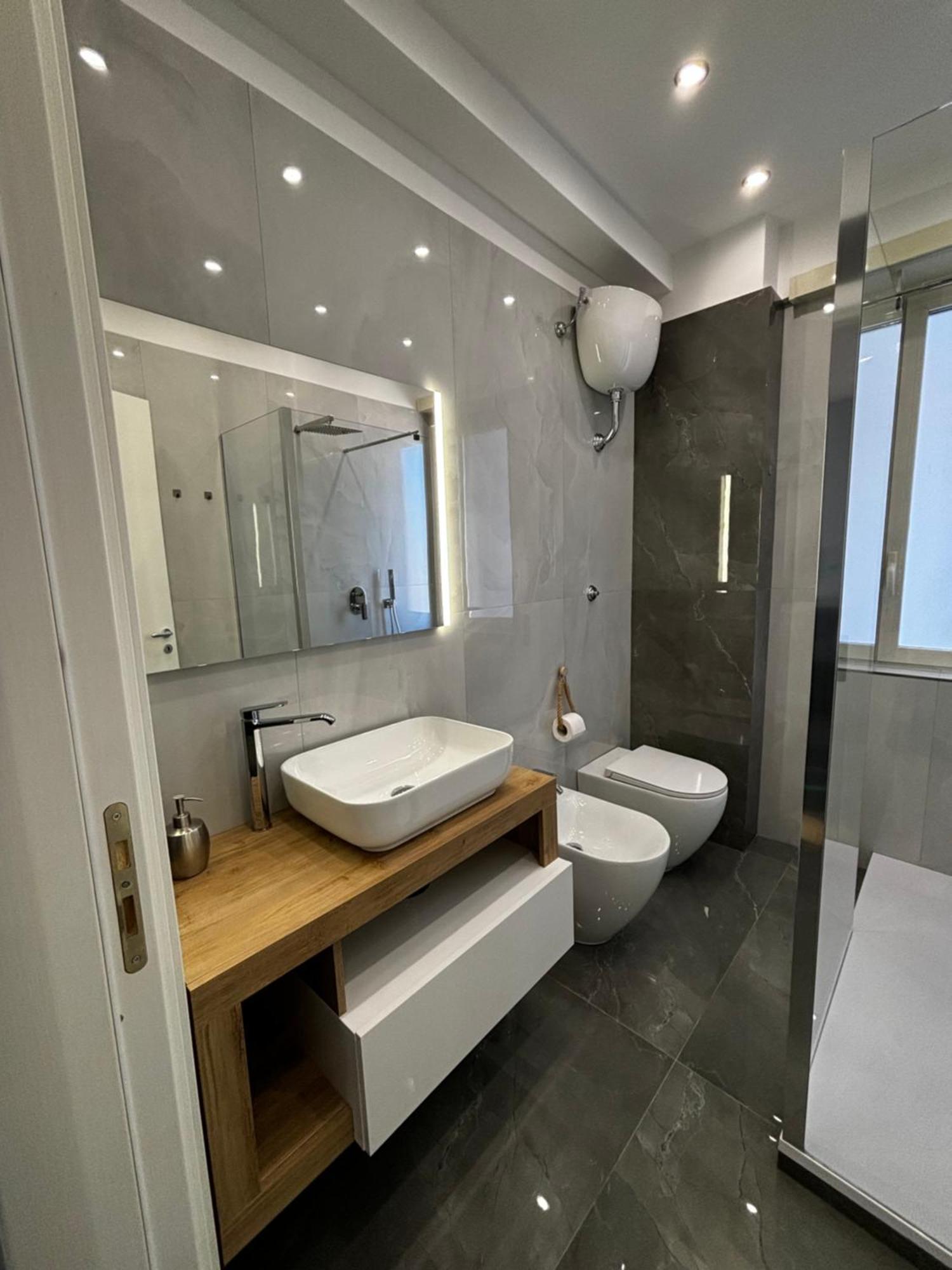 Louis Helen Apartment Napoli Dış mekan fotoğraf
