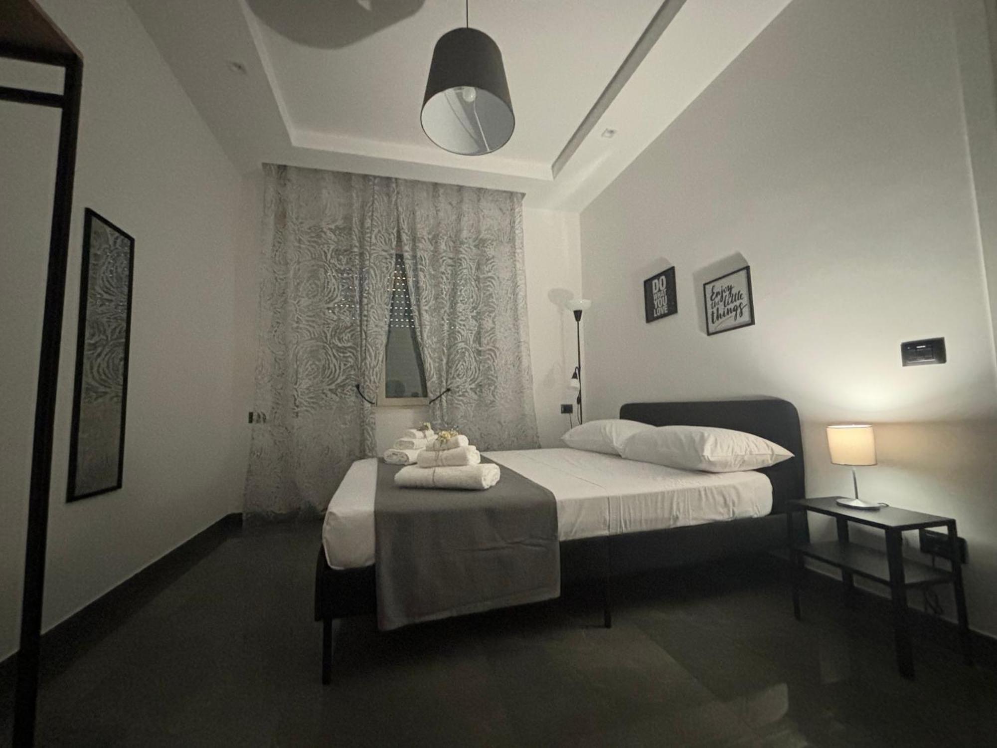 Louis Helen Apartment Napoli Dış mekan fotoğraf